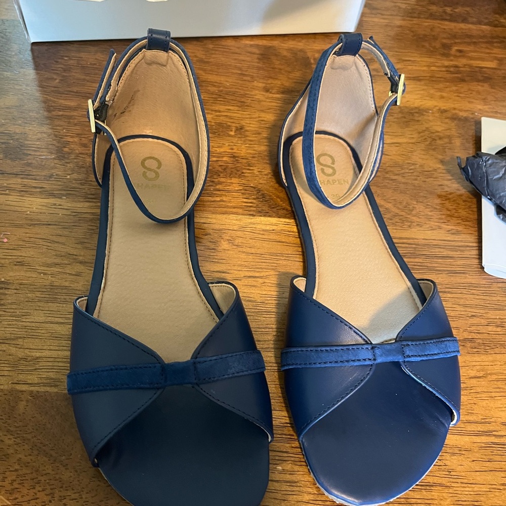 Blue barefoot Sandals Shapen Petal 2.0